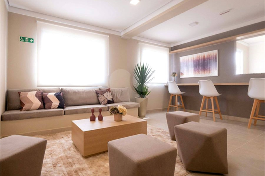 Apartamento à venda com 2 quartos em Cidade Tiradentes, São Paulo, SP