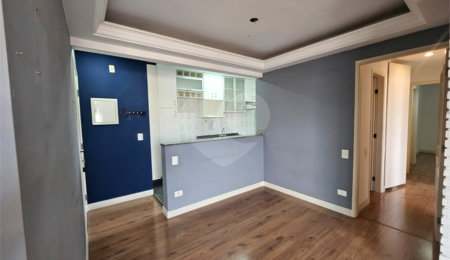 Apartamento à venda com 3 quartos, sendo 1 suíte,  em Vila Gumercindo, São Paulo, SP