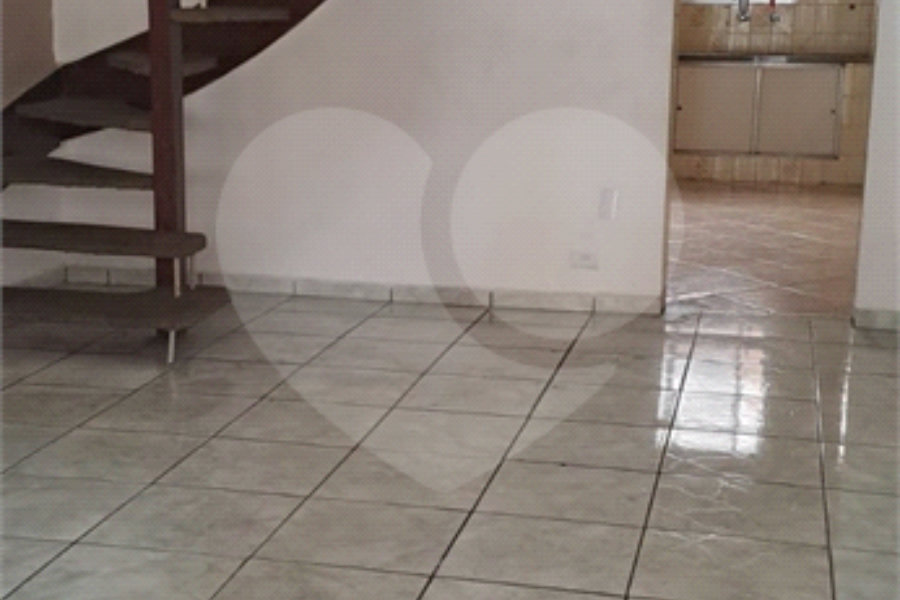 Sobrado à venda com 2 quartos em Vila Medeiros, São Paulo, SP
