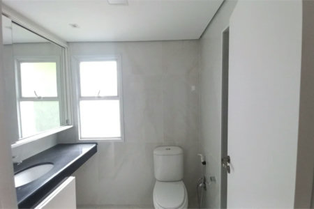 Apartamento à venda com 3 quartos, sendo 1 suíte, em Vila Andrade, São Paulo, SP