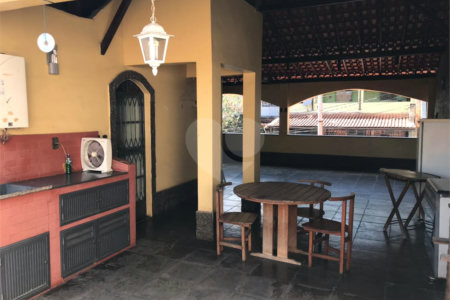 Casa à venda com 3 quartos, sendo 1 suíte,  em Campo Grande, Rio de Janeiro, RJ