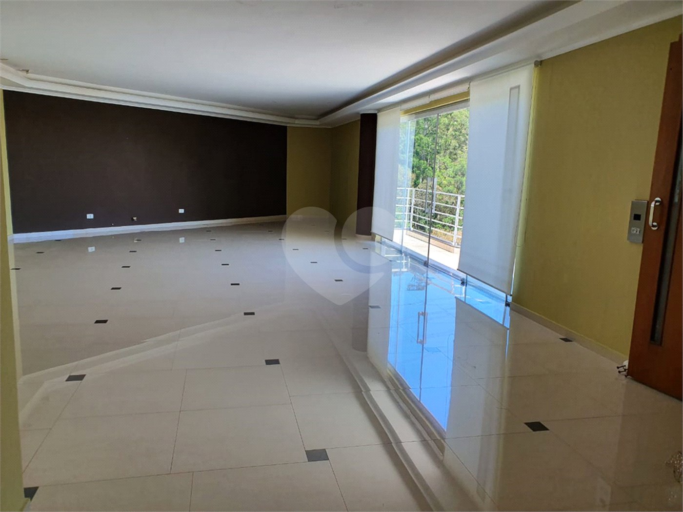 Casa à venda com 4 suítes em Serra da Cantareira, Mairiporã, SP