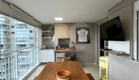 Apartamento à venda com 2 quartos em Santo Amaro, São Paulo, SP