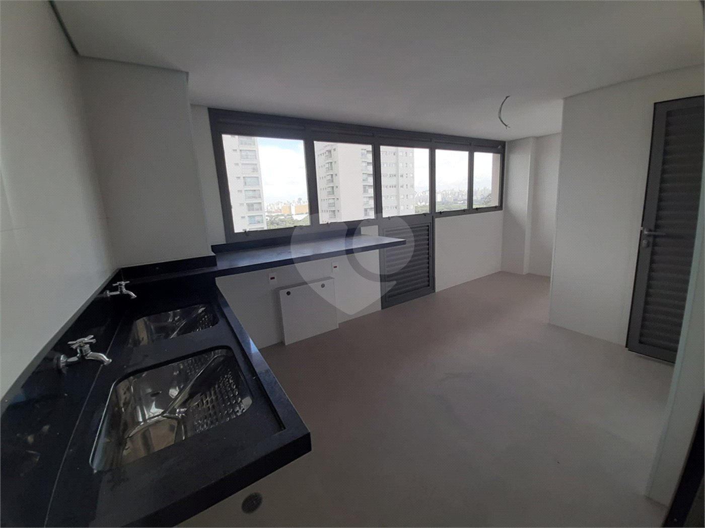 Apartamento à venda com 4 suítes em Santana, São Paulo, SP