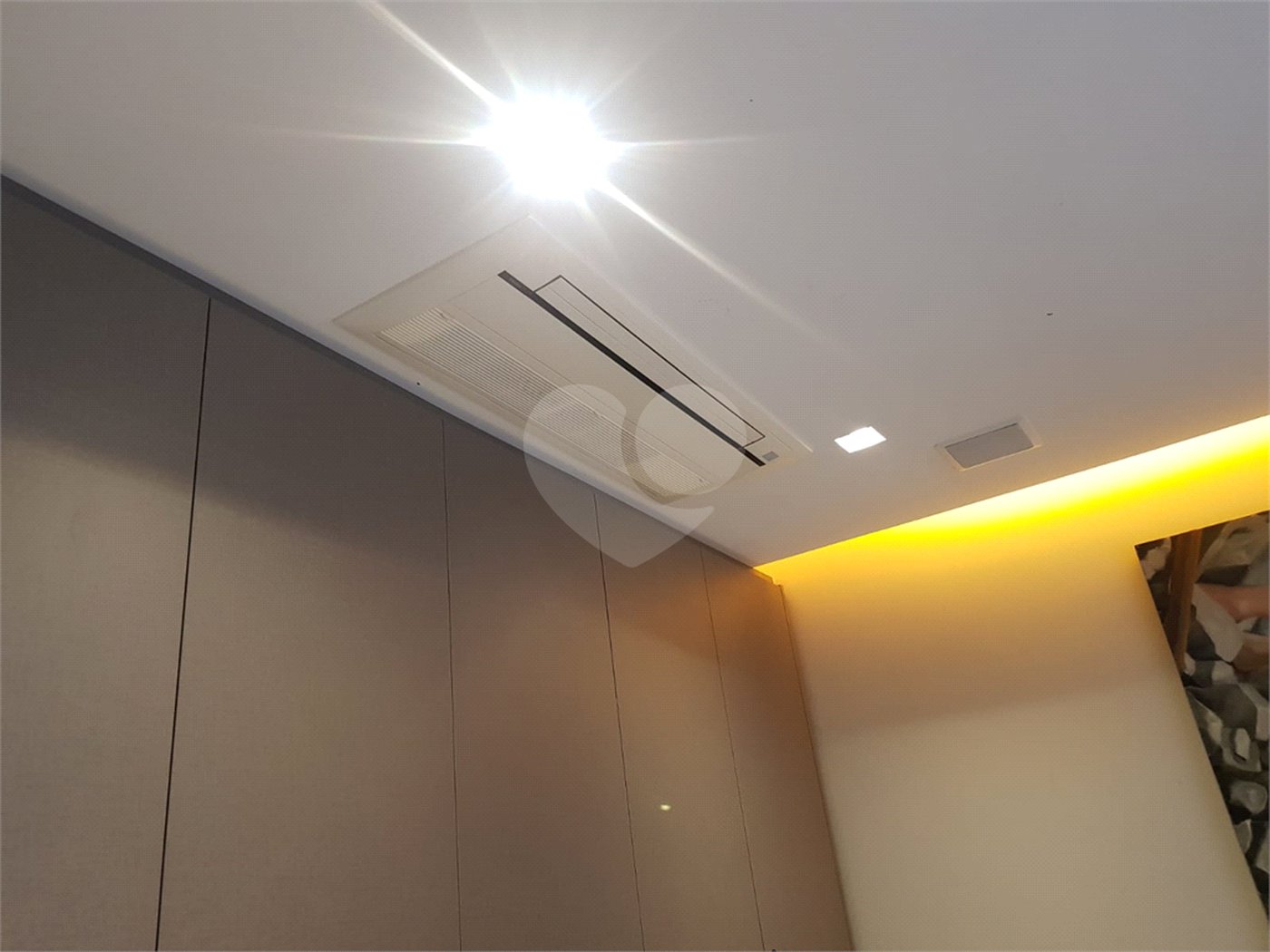 Apartamento à venda com 2 quartos, sendo 1 suíte, em Higienópolis, São Paulo, SP