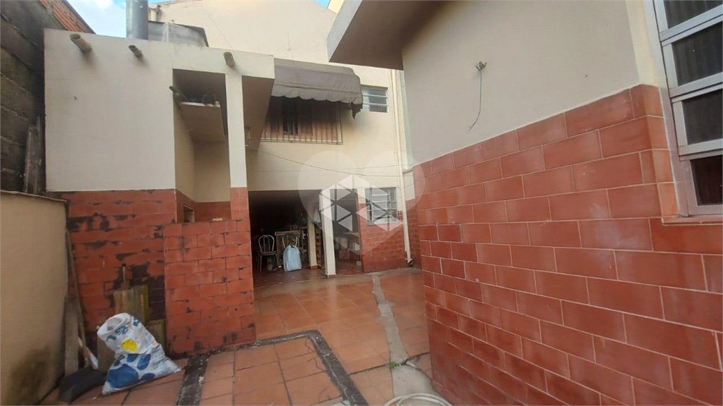 Casa à venda com 4 quartos, sendo 1 suíte,  em Lapa, São Paulo, SP