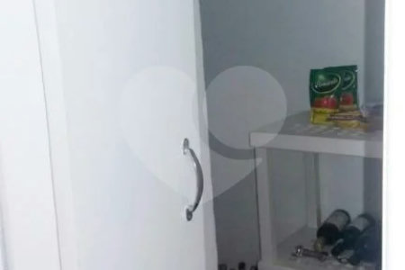 Lindo Sobrado em Condomínio