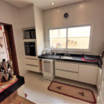 Casa à venda com 3 suítes no condomínio Portal dos Ipês, Indaiatuba - SP
