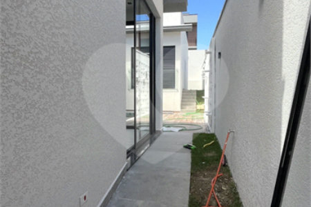 Casa Térrea à venda com 3 suítes em Jardim Paulista, Atibaia, SP