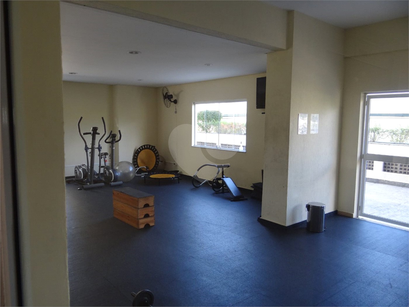Apartamento à venda com 2 quartos em Jardim Ivana, São Paulo, SP