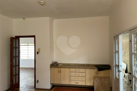 Casa à venda com 3 quartos, sendo 1 suíte,  em Jardim Itália, Itapetininga, SP