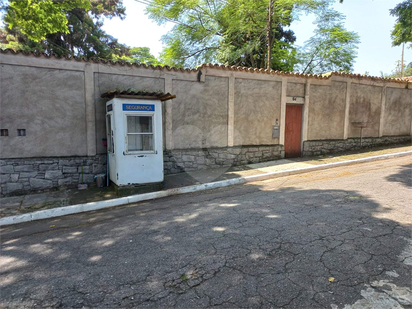 Terreno à venda com 2 quartos, sendo 1 suíte, em Jardim Floresta, São Paulo, SP