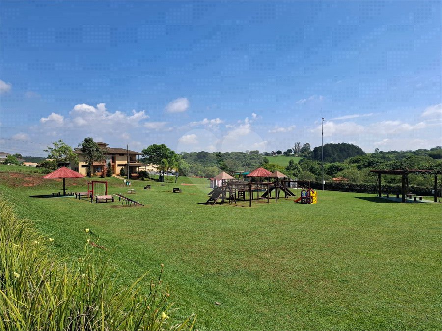 Casa à venda com 1 quarto no condomínio Village Saint Charbel, Araçoiaba da Serra - SP