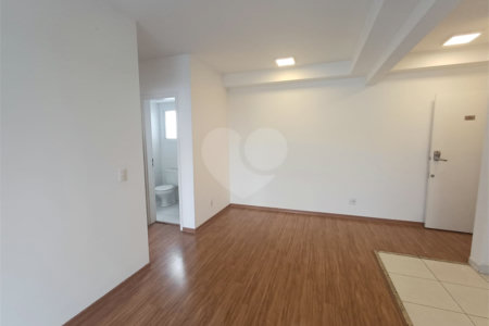 Apartamento à venda com 2 quartos, sendo 1 suíte, em Várzea da Barra Funda, São Paulo, SP