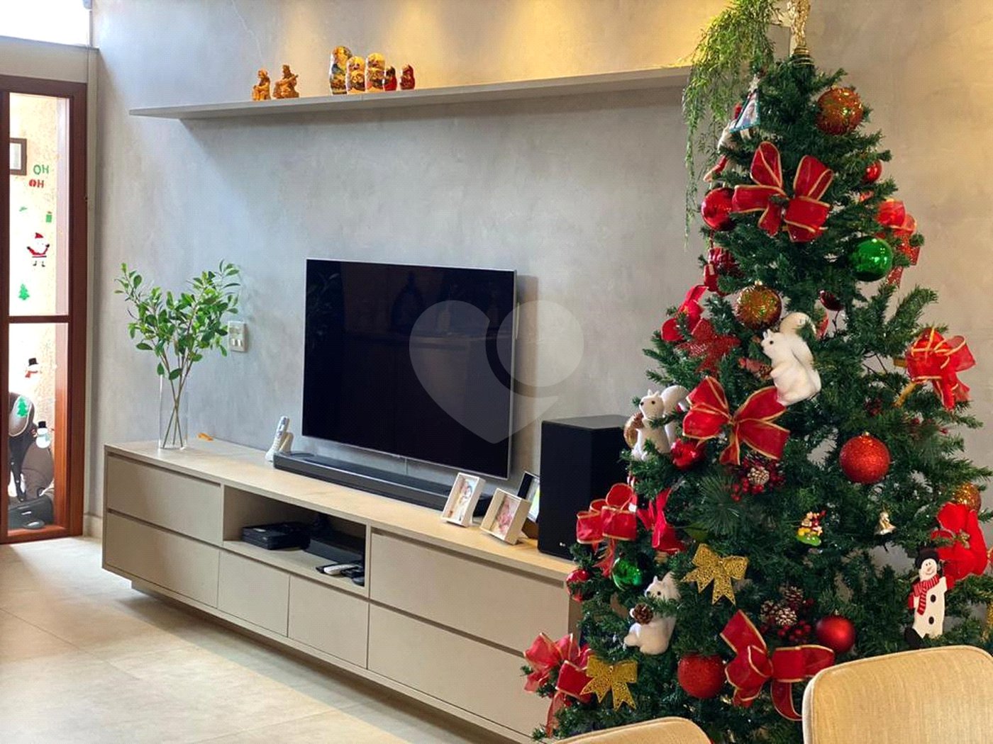 Casa à venda com 3 quartos, sendo 1 suíte, no condomínio Residencial Nova Aliança, Ribeirão Preto - SP
