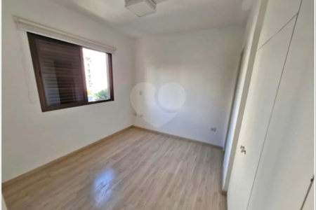 Apartamento à venda com 3 quartos, sendo 1 suíte, em Vila Indiana, São Paulo, SP
