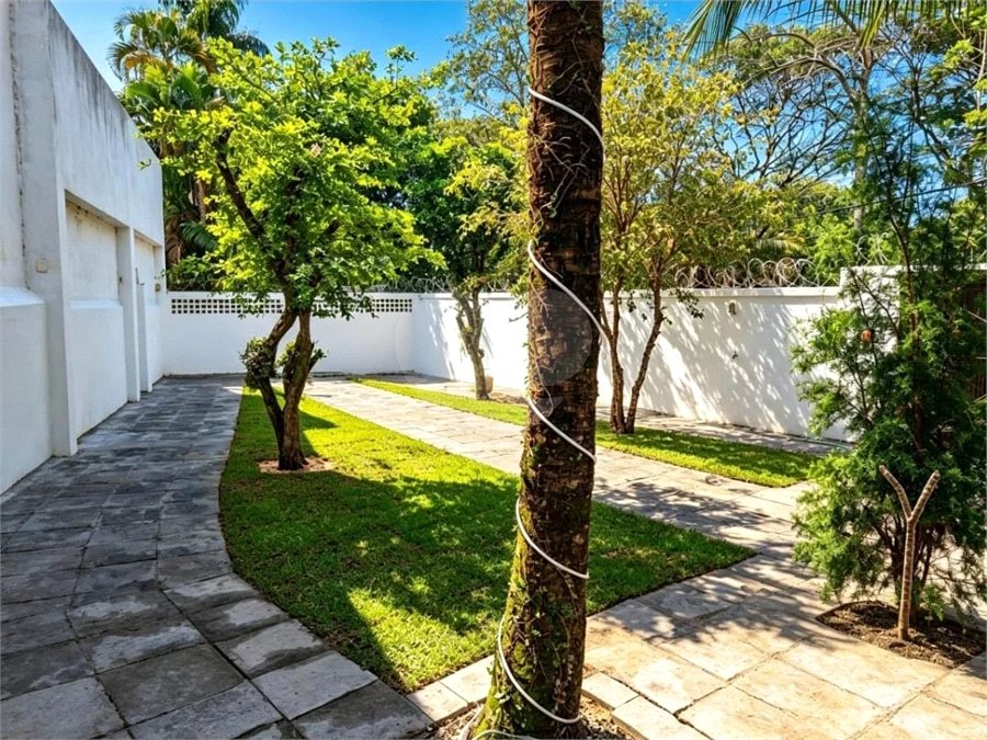 Casa à venda com 3 quartos, sendo 1 suíte, em Vargem Pequena, Rio de Janeiro, RJ
