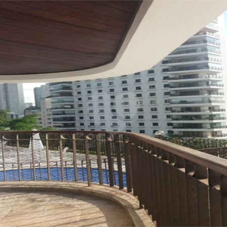 Apartamento à venda com 4 quartos, sendo 3 suítes,  em Vila Andrade, São Paulo, SP