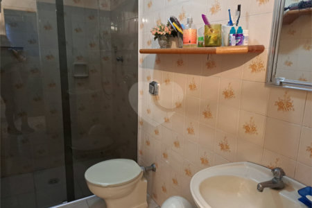 Sobrado à venda com 3 quartos, sendo 1 suíte, em Jardim Prudência, São Paulo, SP