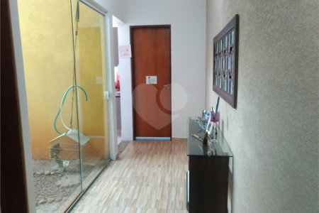Casa Térrea à venda com 3 quartos, sendo 1 suíte, em Nova Cerejeira, Atibaia, SP