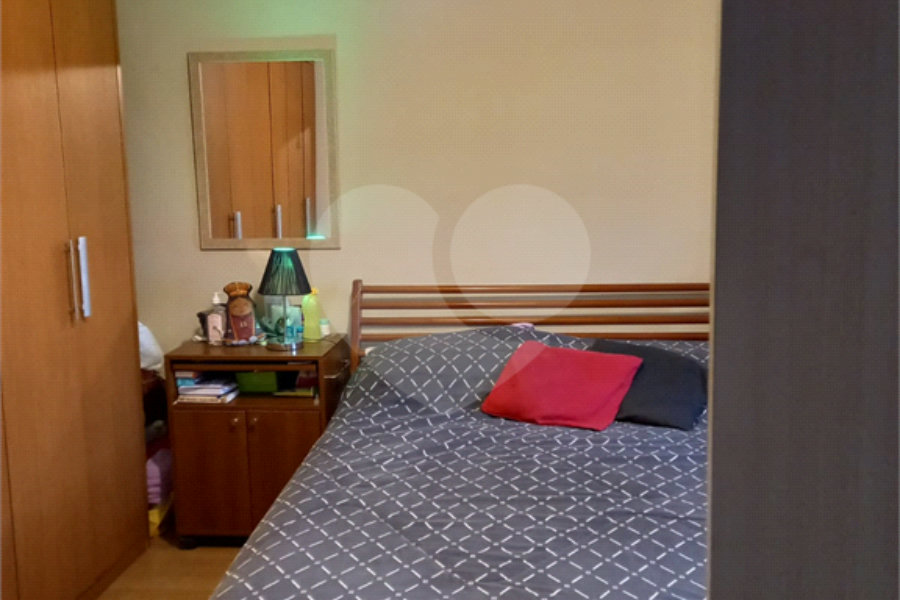 Sobrado à venda com 2 quartos em Vila Guilherme, São Paulo, SP
