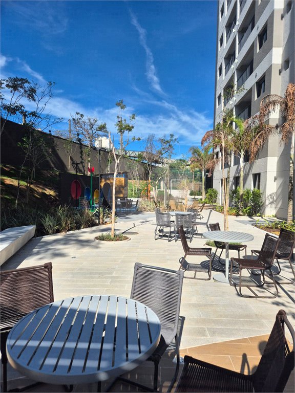 Apartamento à venda com 3 quartos, sendo 1 suíte, em Vila Anastácio, São Paulo, SP