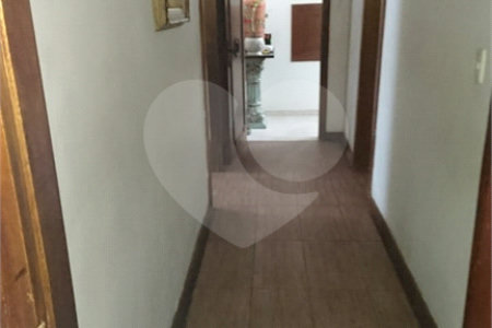 Sobrado à venda com 5 quartos, sendo 2 suítes, em Vila Albertina, São Paulo, SP