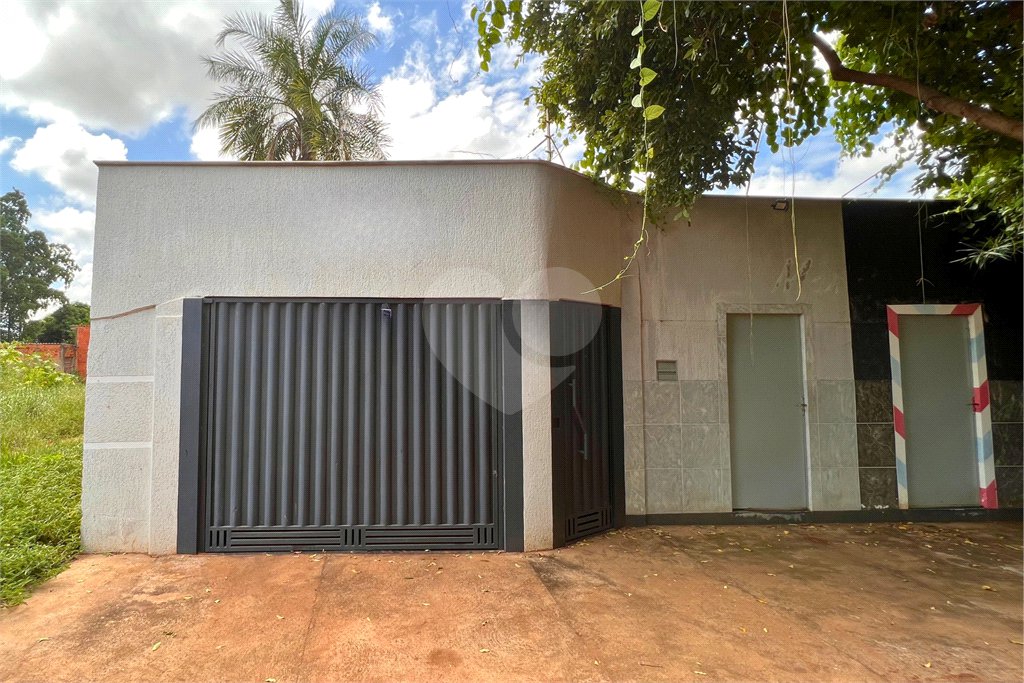 Casa à venda com 4 quartos, sendo 1 suíte, em Interlagos, Três Lagoas, MS