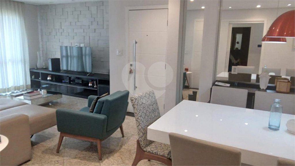 Apartamento à venda com 3 quartos, sendo 1 suíte, em Parque Novo Mundo, São Paulo, SP