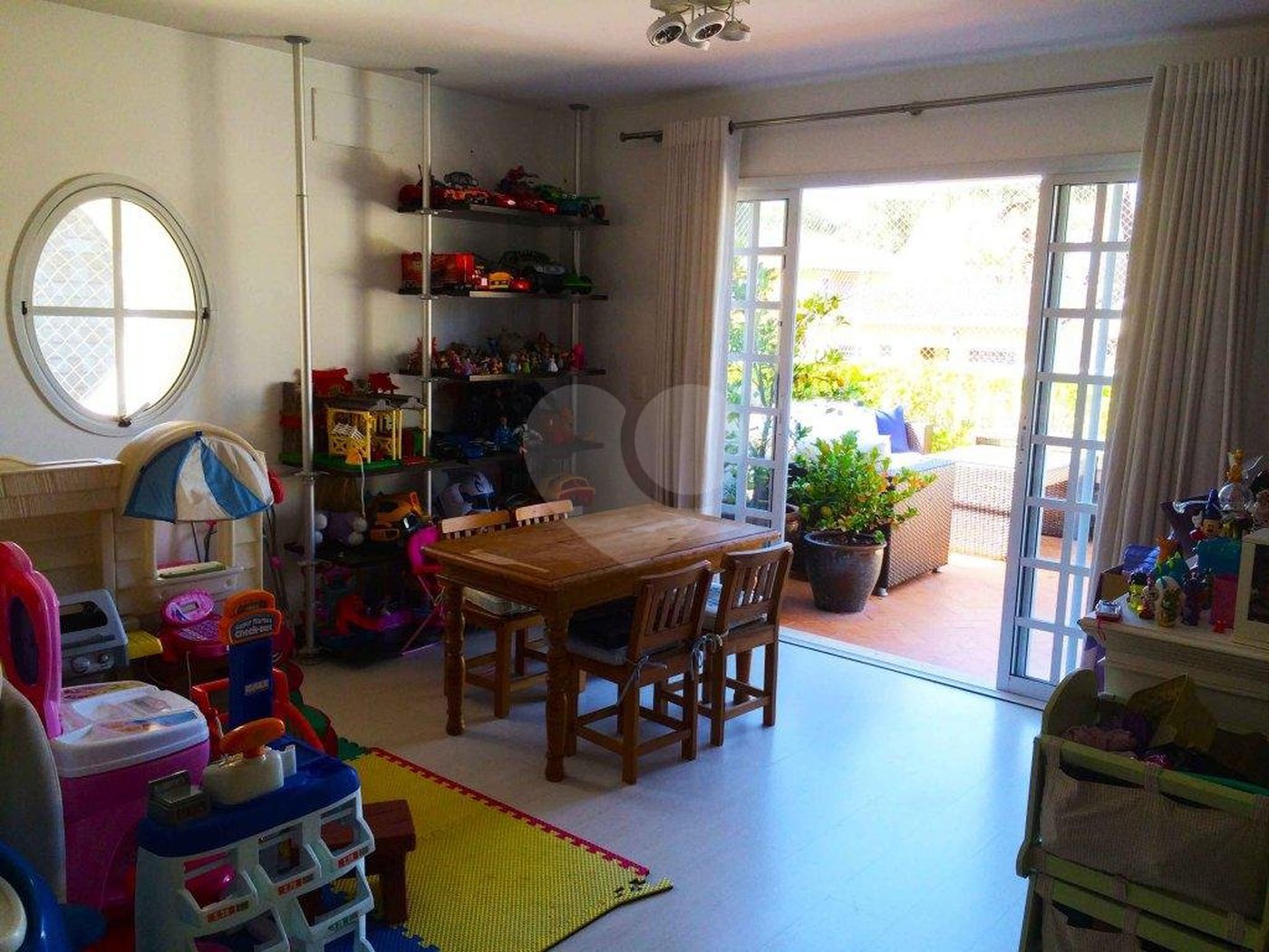 Casa à venda com 4 suítes no condomínio Euroville Place Saint Germain, São Paulo - SP