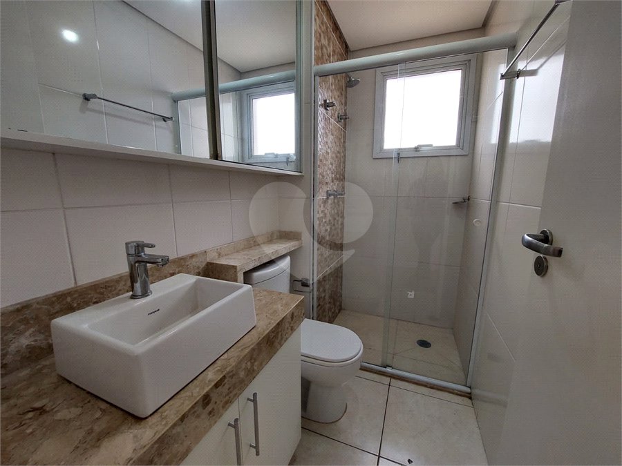 Apartamento para alugar com 2 quartos, sendo 1 suíte, em Parque São Domingos, São Paulo, SP