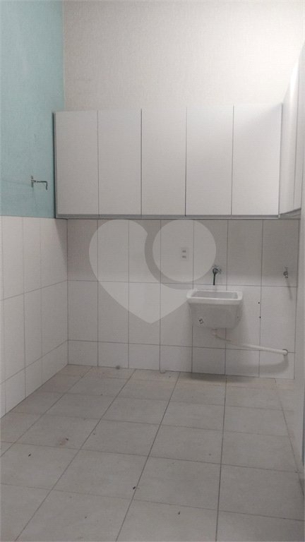 Casa à venda com 3 quartos, sendo 1 suíte, em Parque Industrial, São José dos Campos, SP