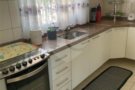 Casa Térrea à venda com 3 quartos, sendo 1 suíte, em Alpes D'ouro, Bom Jesus dos Perdões, SP