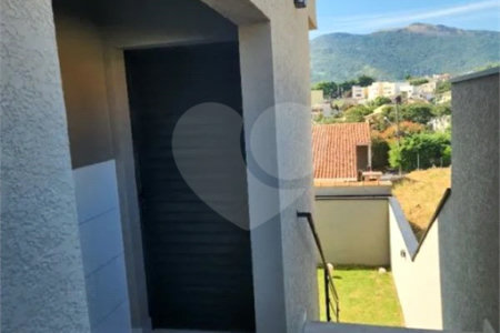 Casa à venda com 3 quartos, sendo 1 suíte, em Jardim Paulista, Atibaia, SP