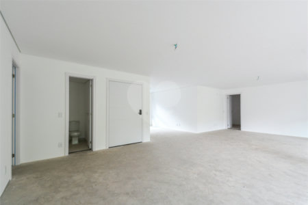 Apartamento à venda com 4 suítes em Sumaré, São Paulo, SP