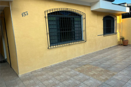 Casa à venda com 3 quartos, sendo 1 suíte,  em Jardim Monte Kemel, São Paulo, SP