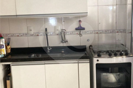 Casa à venda com 3 quartos em Jardim Santa Mena, Guarulhos, SP