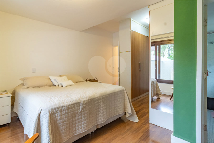 Casa à venda com 3 quartos, sendo 1 suíte, em Jardim Paulistano, São Paulo, SP