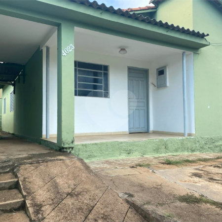 Casa térrea para venda na Vila Faria.