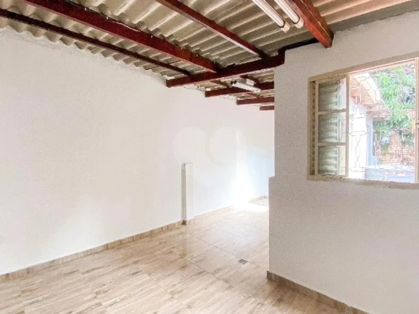 Sobrado com 400m² , 3 dormitórios , sendo 2 suítes , 3 vagas , à venda no centro de Santo André.