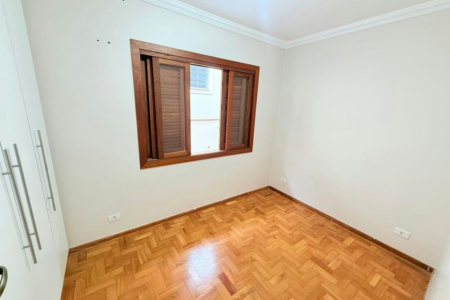 Casa à venda com 3 quartos, sendo 1 suíte,  em Jardim Olympia, São Paulo, SP