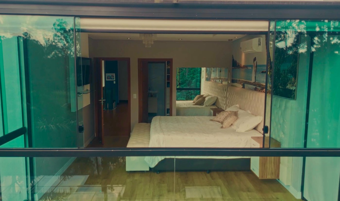 Casa de Alto Padrão à venda com 4 quartos, sendo 1 suíte, em condomínio, Cotia - SP
