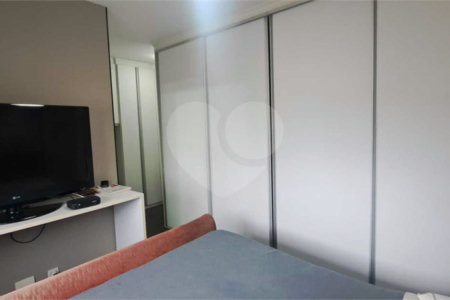 Apartamento à Venda no Campo Belo com 123m², 2 Suítes, Churrasqueira e 2 Vagas
