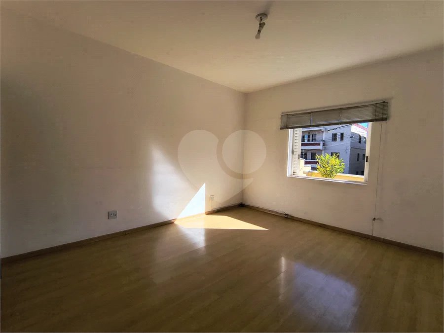 Casa para alugar com 3 quartos, sendo 1 suíte, em Jardim Dos Estados, Poços de Caldas - MG