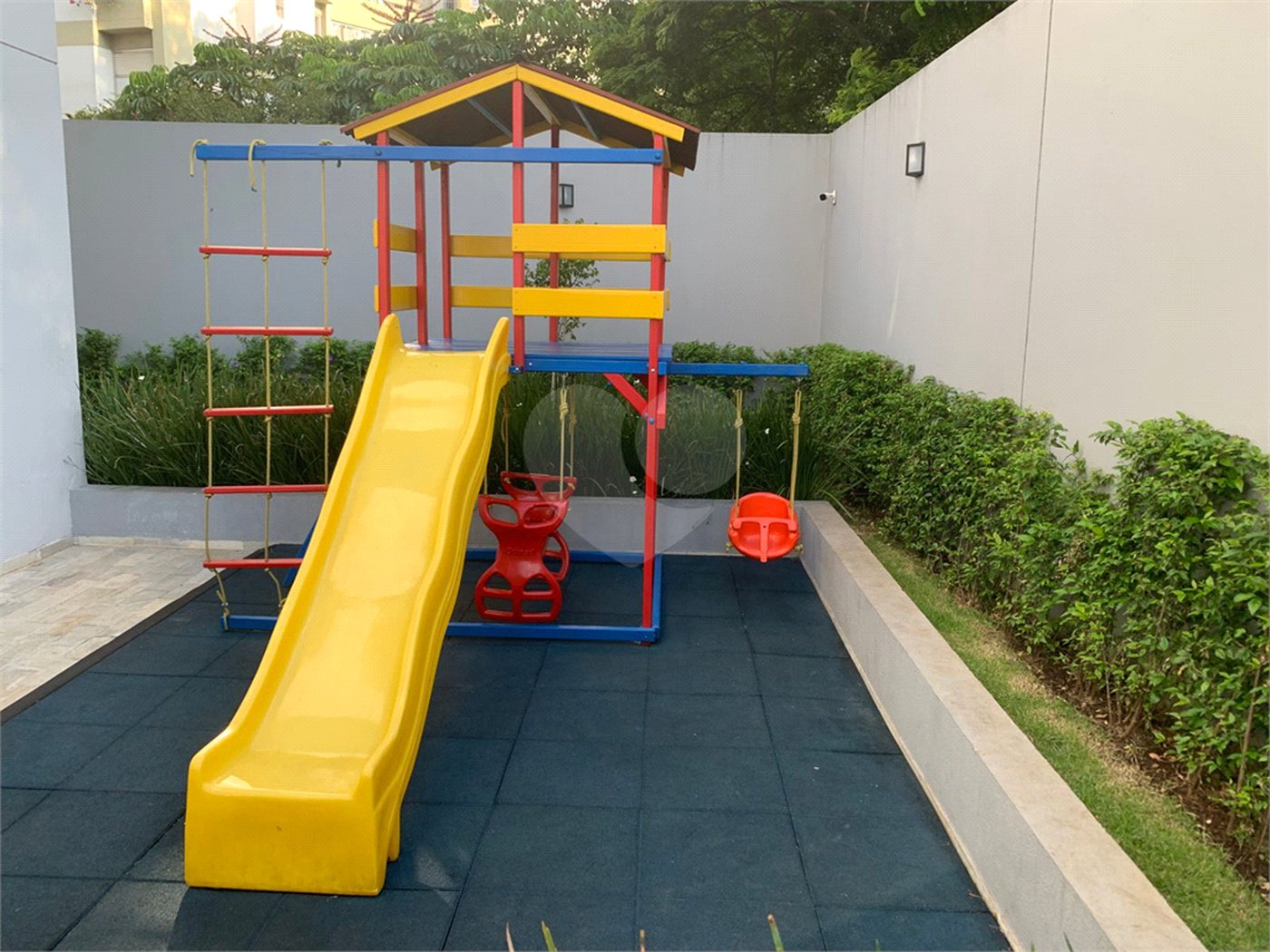 Apartamento à venda com 3 quartos, sendo 2 suítes, em Mirandópolis, São Paulo, SP