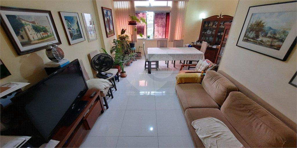 Apartamento à venda com 3 quartos, sendo 1 suíte, em Tijuca, Rio de Janeiro, RJ