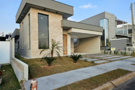 Casa à venda com 3 quartos, sendo 1 suíte,  no condomínio Gran Ville Fase 3, Itupeva - SP