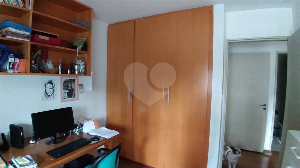 Apartamento à venda com 3 quartos, sendo 1 suíte, em Pinheiros, São Paulo, SP
