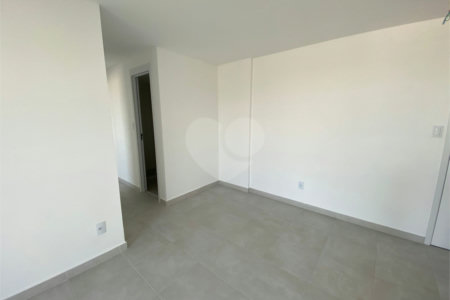 Apartamento à venda com 2 quartos, sendo 1 suíte, em Campo Grande, Rio de Janeiro, RJ