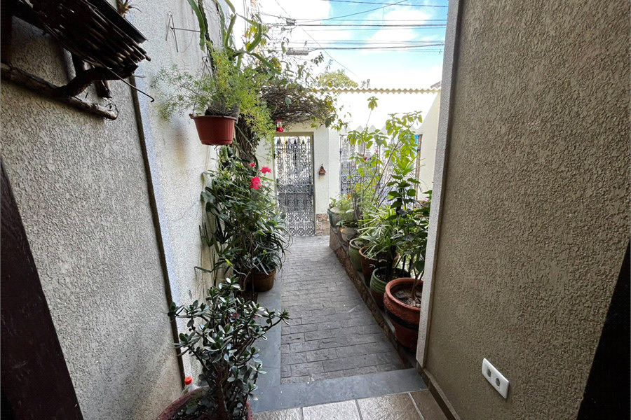 Sobrado à venda com 3 quartos, sendo 1 suíte, em Jaraguá, São Paulo, SP